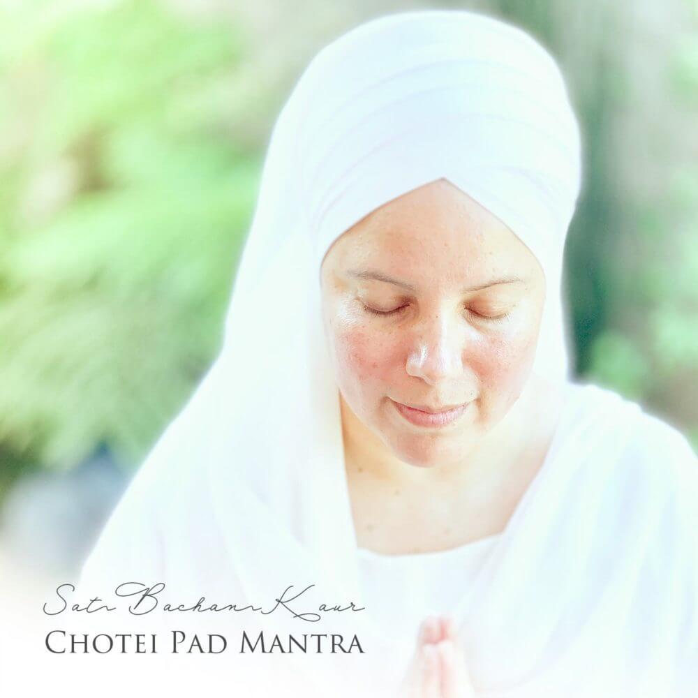 caratula chotei pad mantra sat bachan kaur
